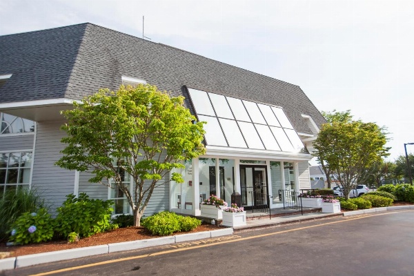 The Cove at Yarmouth image 1